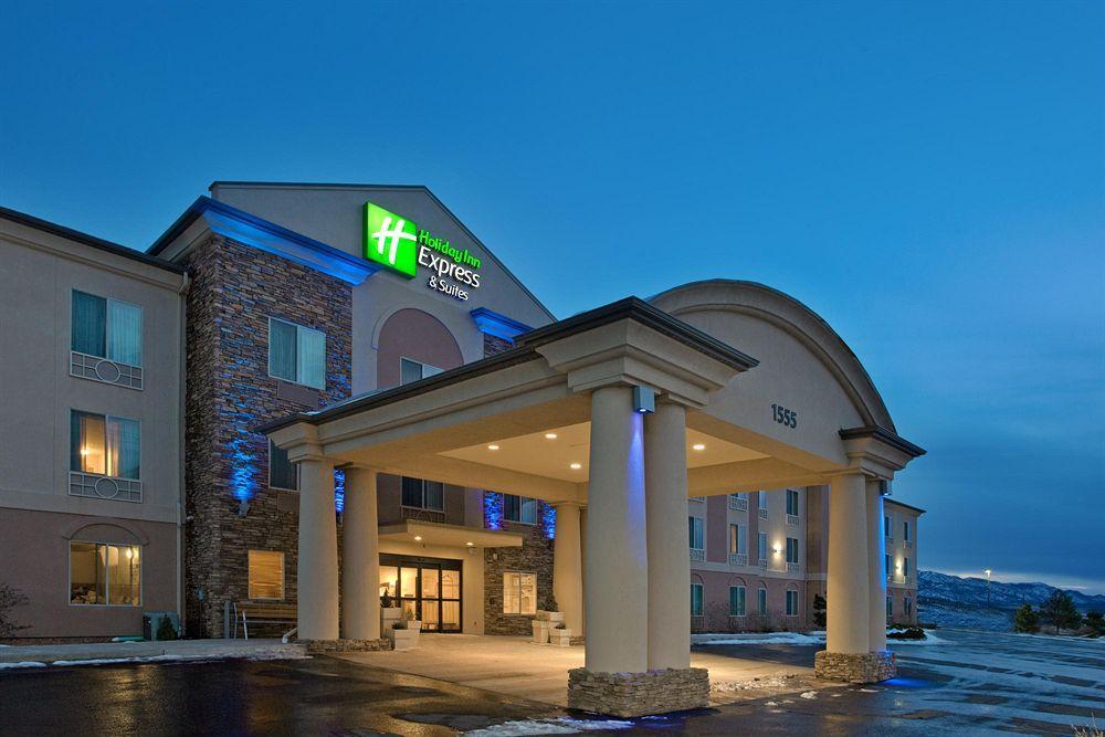 Holiday Express & By Ihg Hotel
