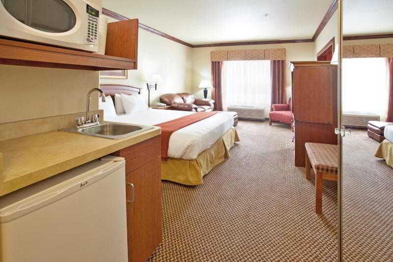 Hotel Holiday Express & By Ihg